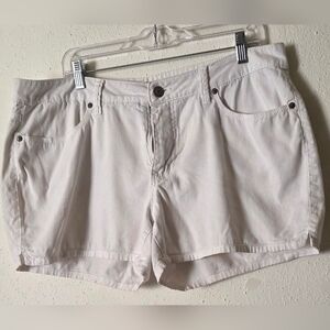 Classic White Women's Cotton Shorts - 3.75" Inseam (Sz. 16)